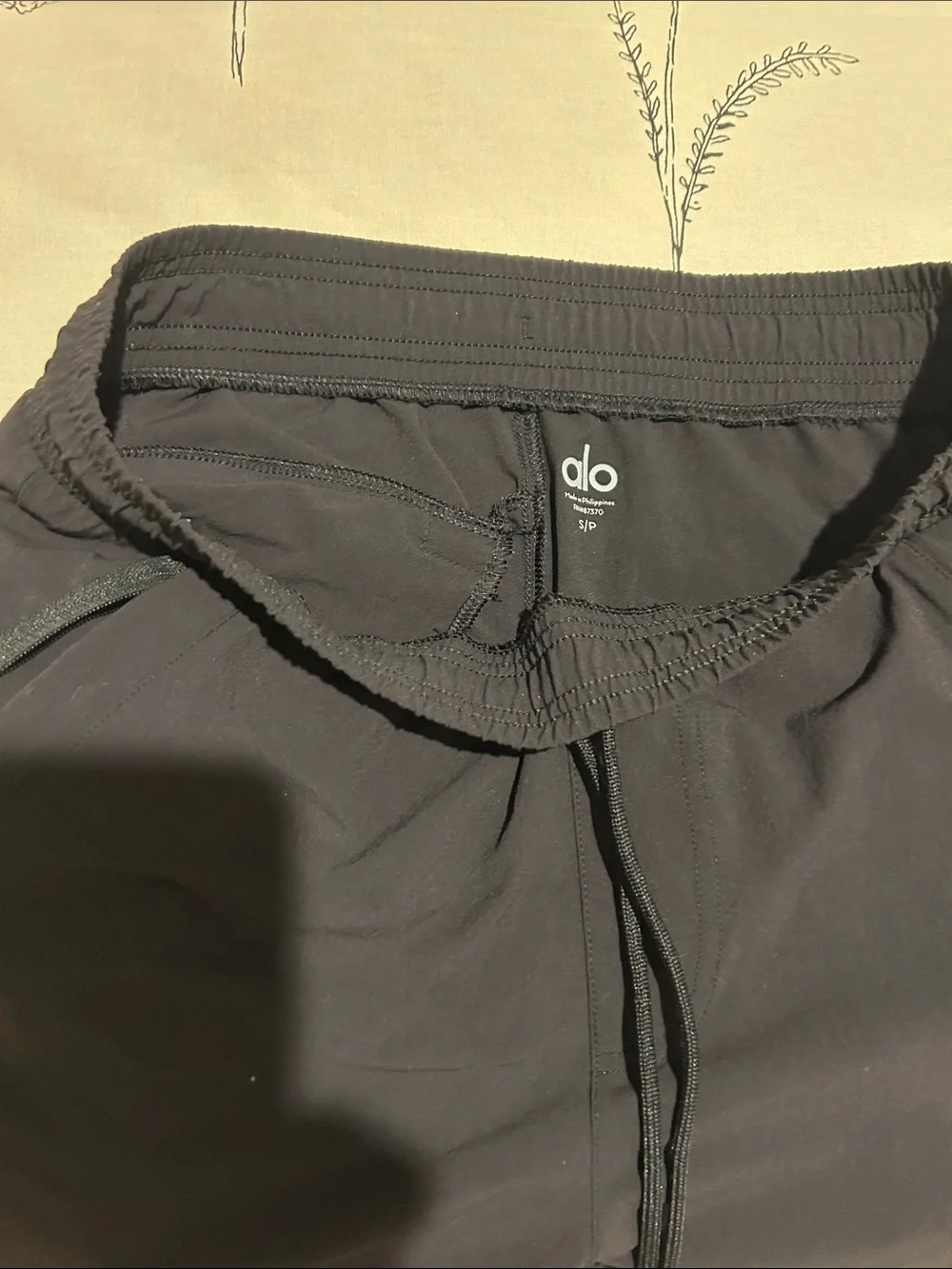 ALO Yoga Black Jogger Sweatpants